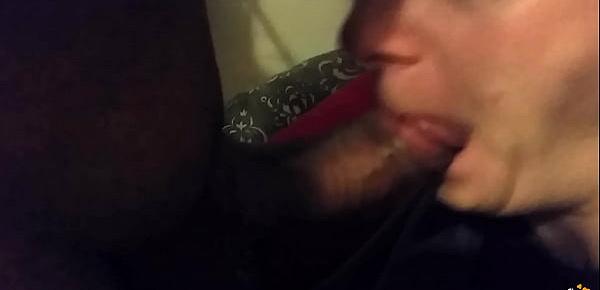  Blowjob in the morning when she waked up